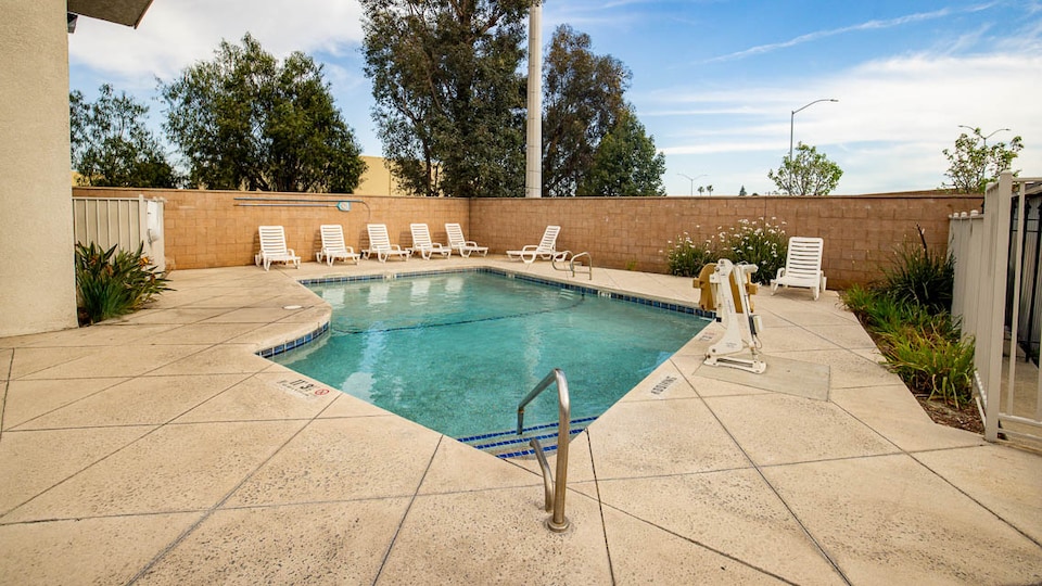 Motel 6 Ontario, CA - Airport, Ontario_g6, Ontario