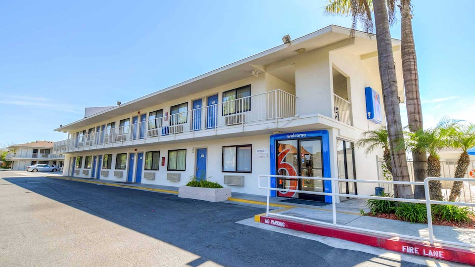 Motel 6 San Ysidro, CA - San Diego Border, C91932, San Diego CA