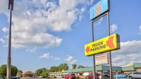 Motel 6 Effingham, IL