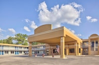 Motel 6 Effingham, IL