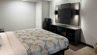 Motel 6 Huntsville, AL - University Dr