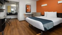 Motel 6 Carpinteria, CA - Santa Barbara - North