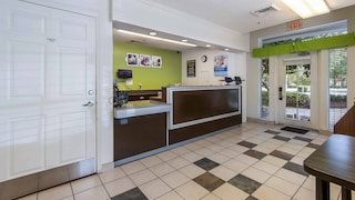 Studio 6 Extended Stay - Coral Springs, FL - Fort Lauderdale