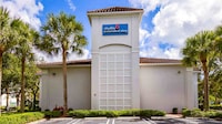 Studio 6 Extended Stay - Coral Springs, FL - Fort Lauderdale