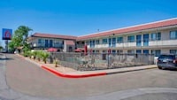 Motel 6 Kingman, AZ - Route 66 East
