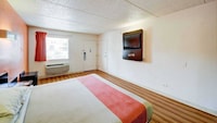 Motel 6 San Antonio, TX - Downtown - Market Square