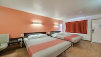 Motel 6 San Antonio, TX - Downtown - Market Square