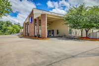 Motel 6 Greensboro, NC - Airport