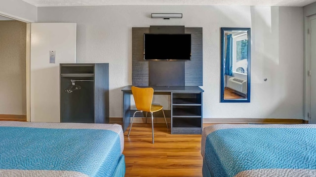 2 Queen Beds | Smoking