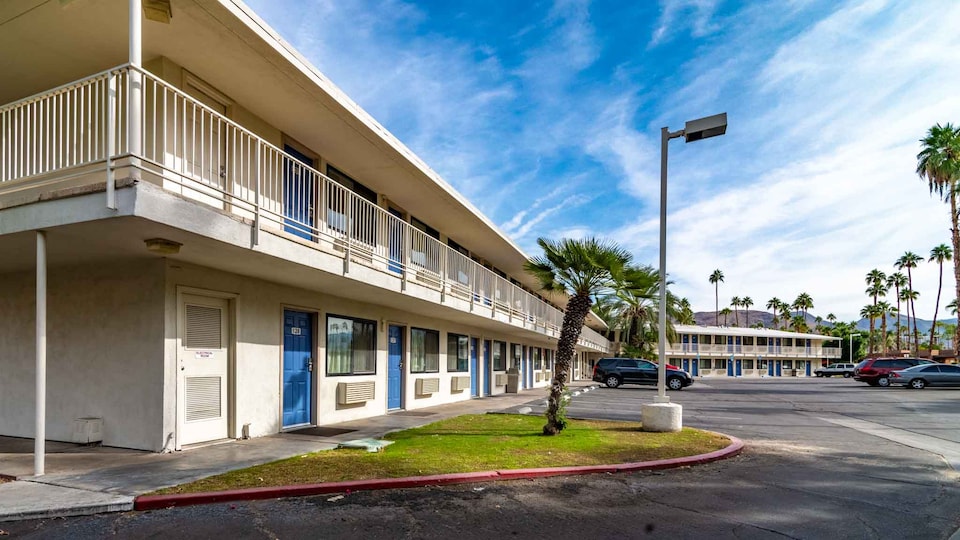 Motel 6 Palm Springs, CA - East - Palm Canyon, Palm Springs, Palm Springs