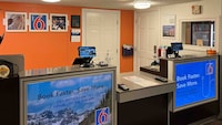 Motel 6 Butte, MT - Historic City Center