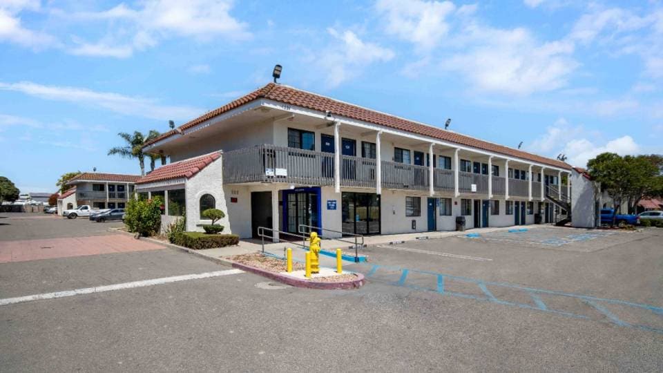 Motel 6 Lompoc, CA, LOMPOC, LOMPOC