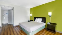 Motel 6 Lawrenceville, NJ