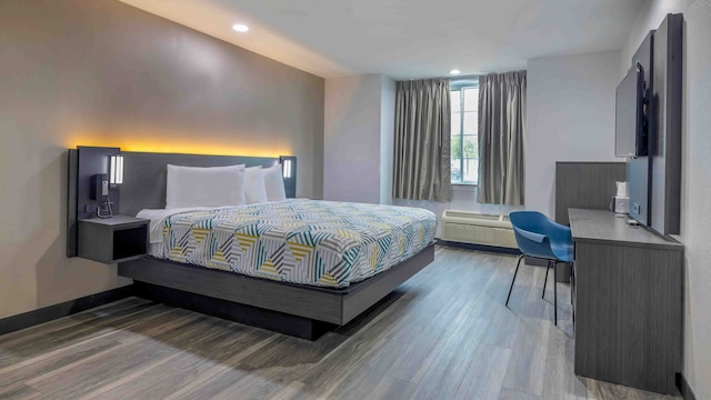 1 King Bed | Mobility Accessible Tub, Nsmk