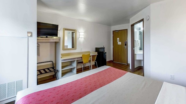 1 Queen Bed | Non-Smoking, Micfridge