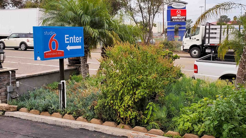 Studio 6 National City, CA - Naval Base San Diego, NATIONAL CITY, NATIONAL CITY