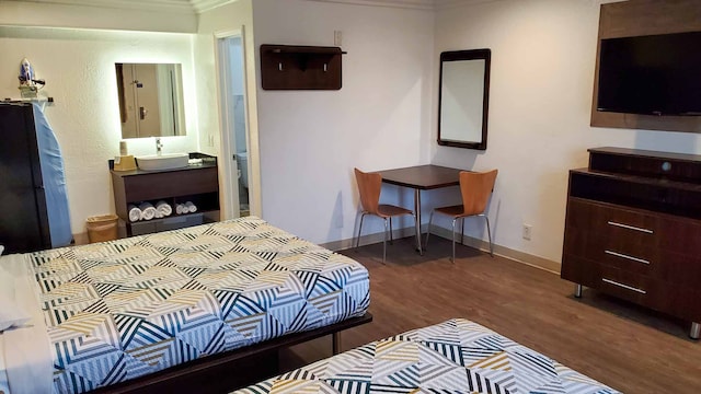 2 Full Beds | Mobil Access Tub Nsmk Kitchen