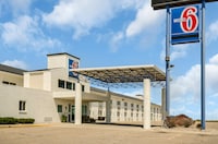 Motel 6 Big Springs, NE