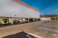 Motel 6 Monterey Park, CA