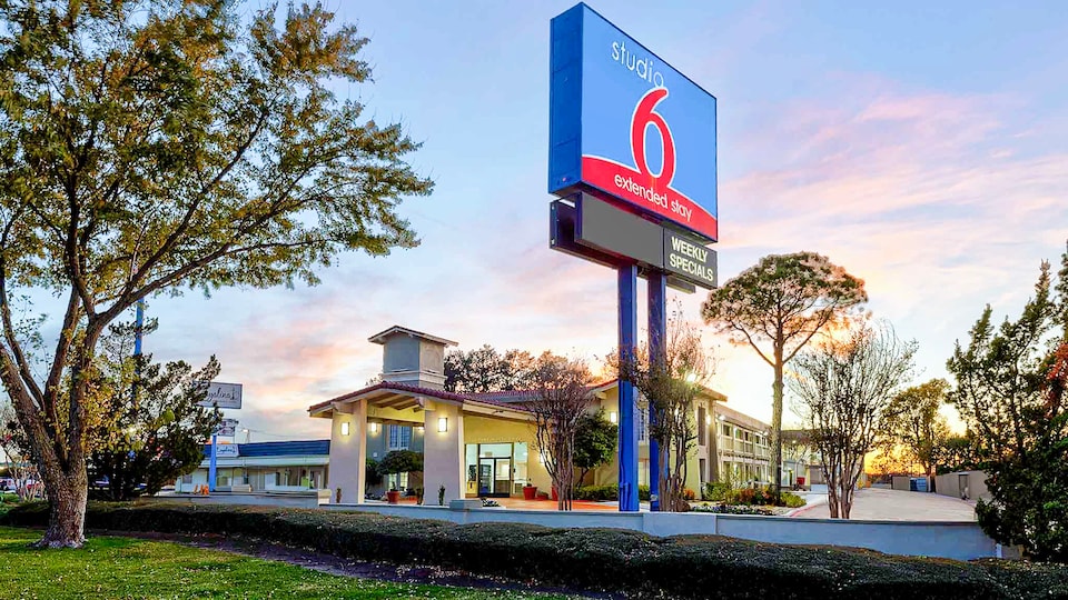 Studio 6 Denton, TX - UNT, Denton, Denton