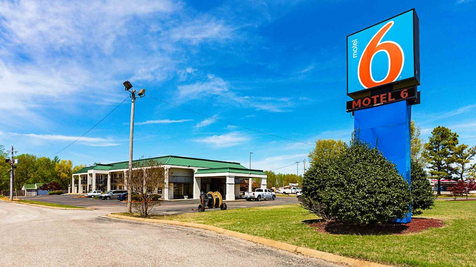 Motel 6 Covington, TN, COVINGTON, COVINGTON