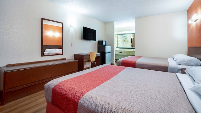 2 QUEEN BEDS | SMOKING, MICFRIDGE