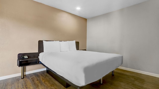 1 King Bed | Non-Smoking, Kitchen