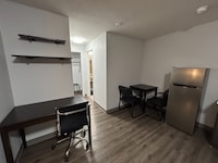 Studio 6 Suites Vancouver, WA - Waterfront