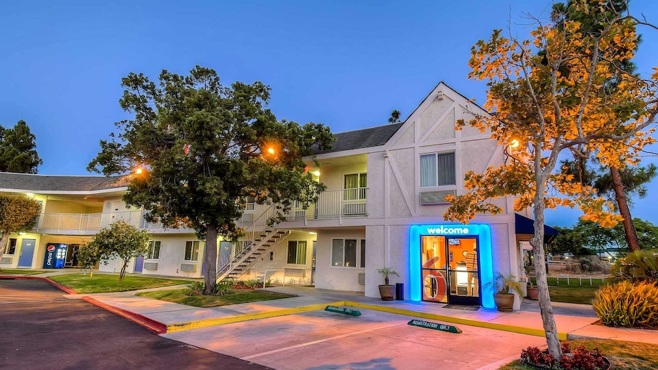 Motel 6 San Diego, CA - North, C92117, San Diego CA