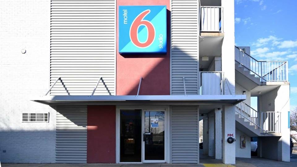 Motel 6 Little Rock, AR - West, C72015, Little Rock AR