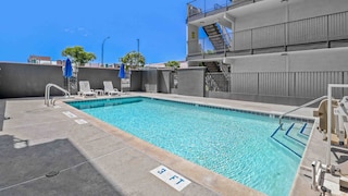 Motel 6 Escondido, CA