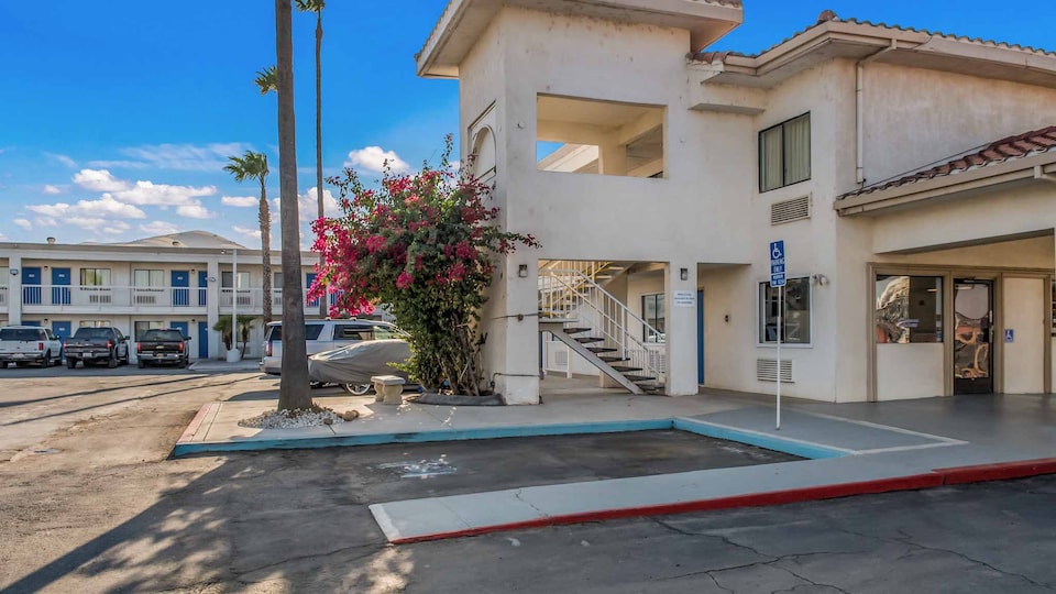 Motel 6 Westley, CA, WESTLEY, WESTLEY