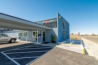 Motel 6 Ridgecrest, CA -China Lake