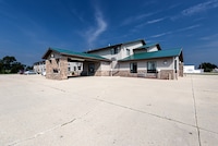 Motel 6 Kewanee, IL