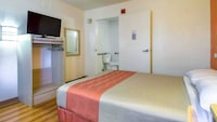 Motel 6 San Dimas, CA - Los Angeles