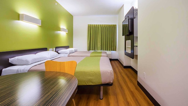 2 QUEEN BEDS | NON-SMOKING, MINI FRIDGE