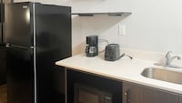 Studio 6 Suites Hurricane, WV