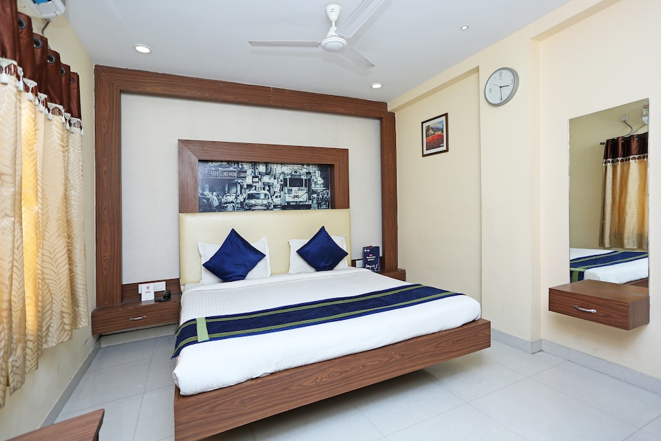 OYO 460 Hotel Ivory Residency, Gariahat Kolkata, Kolkata