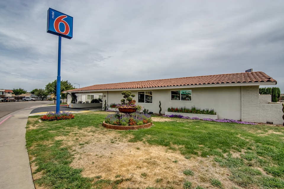 Motel 6 Manteca, CA, MANTECA, MANTECA