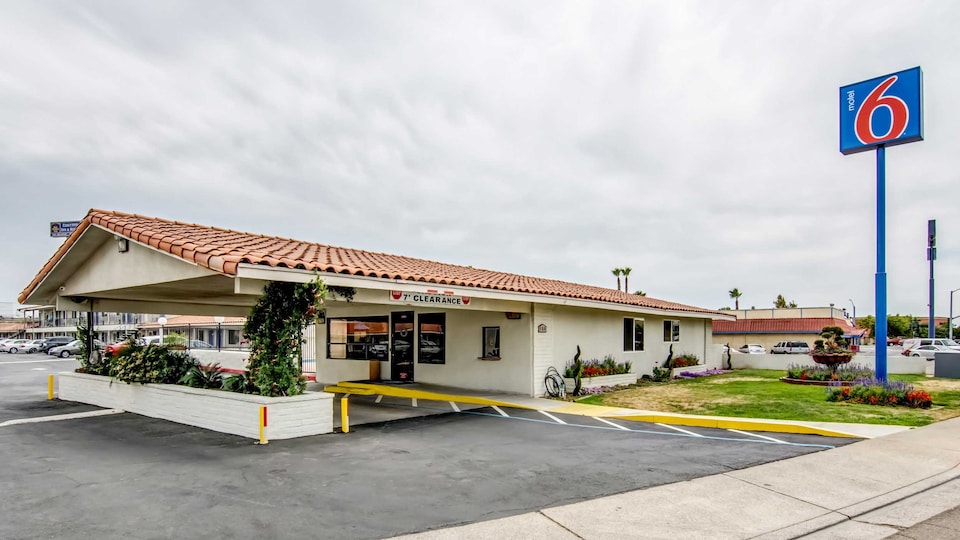 Motel 6 Manteca, CA, MANTECA, MANTECA