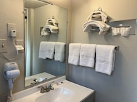 Motel 6 Artesia, NM