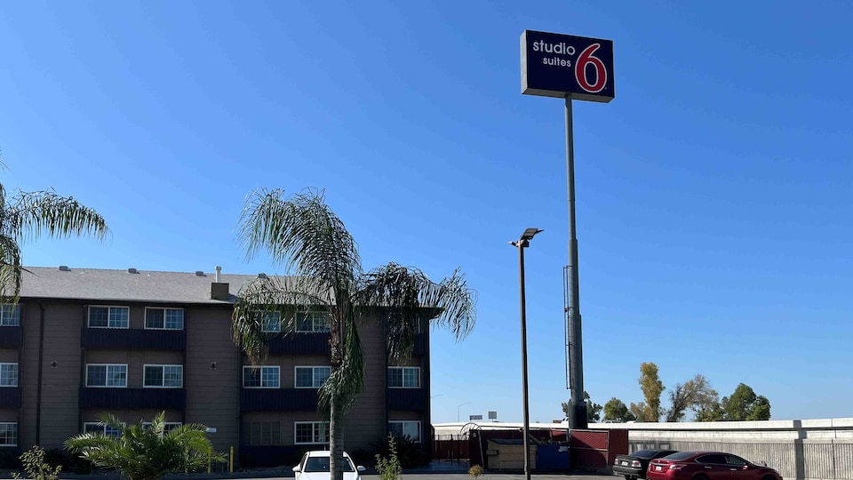 Studio 6 Suites Delano, CA, Delano, Delano