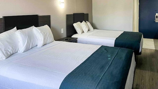 2 Queen Beds | Non-Smoking, Micfridge