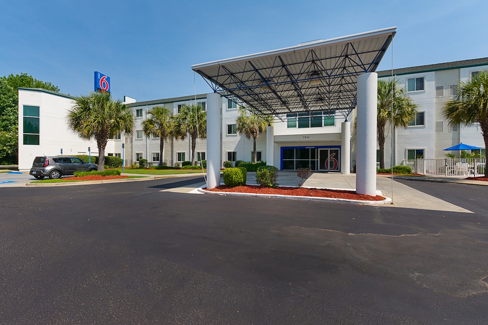 Motel 6 Columbia, SC - Fort Jackson Area, C29016, Columbia SC