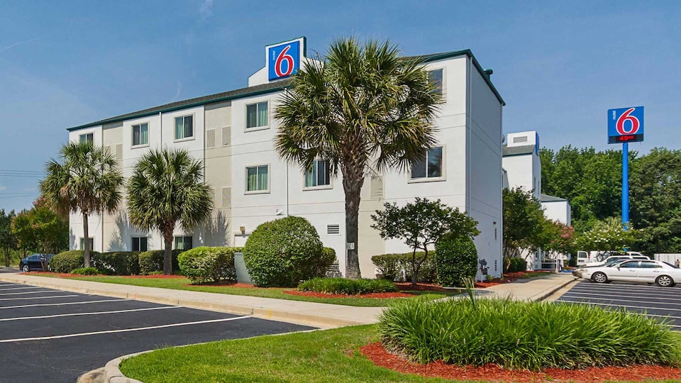 Motel 6 Columbia, SC - Fort Jackson Area, C29016, Columbia SC