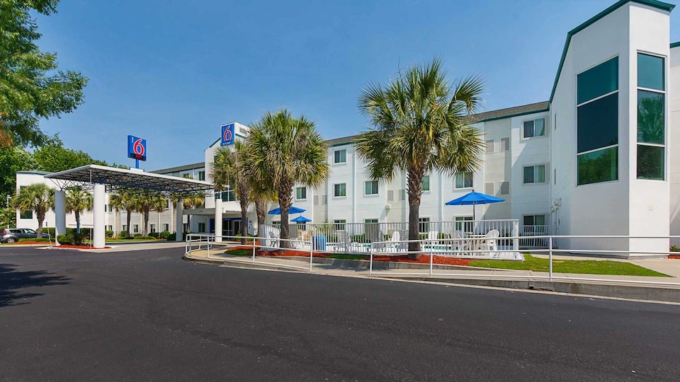 Motel 6 Columbia, SC - Fort Jackson Area, C29016, Columbia SC