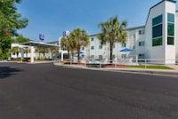 Motel 6 Columbia, SC - Fort Jackson Area