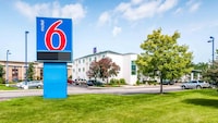 Motel 6 Joliet, IL - Chicago - I-55
