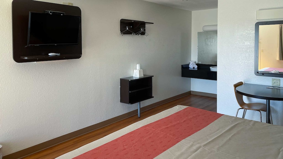 Motel 6 Cameron, MO, Cameron_g6, Cameron