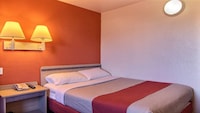 Motel 6 Bismarck, ND
